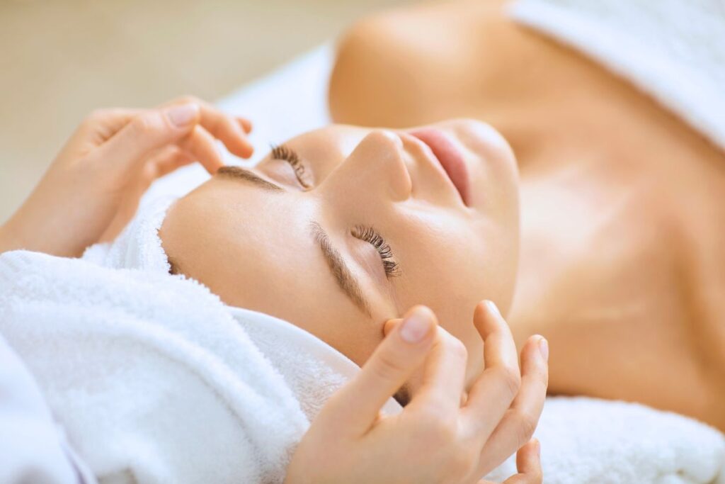 Recomendaciones después de una limpieza facial profunda