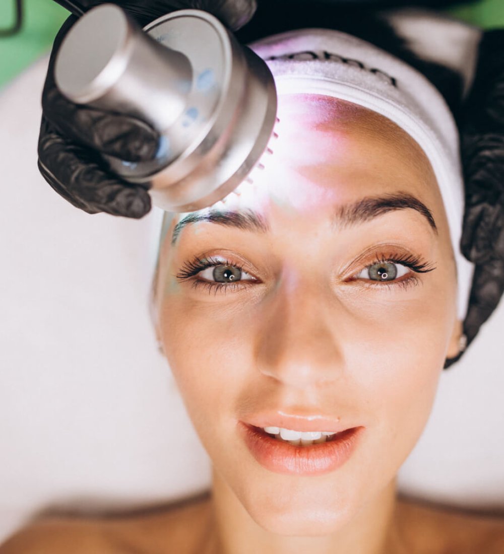 Tratamientos de estética láser para eliminar manchas y unificar tono de piel en Aspe
